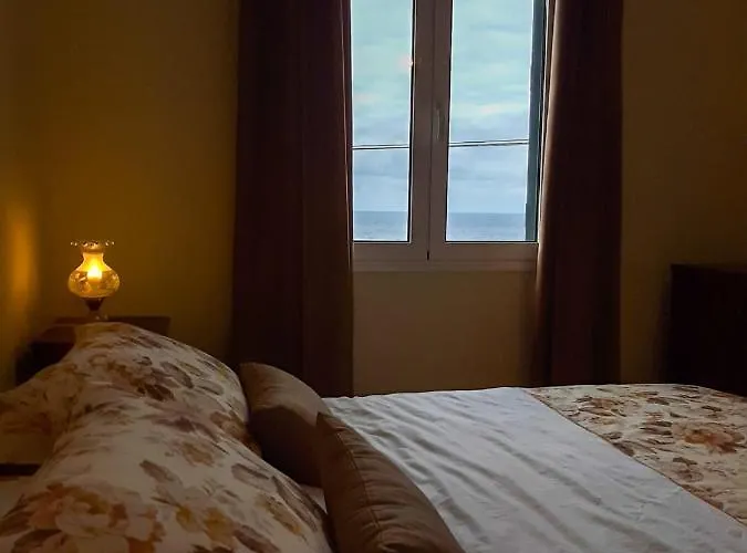 Avo Lucindinha House - Prázdninový dům Porto Moniz