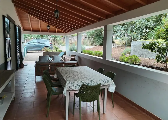 Avo Lucindinha House - Prázdninový dům Porto Moniz