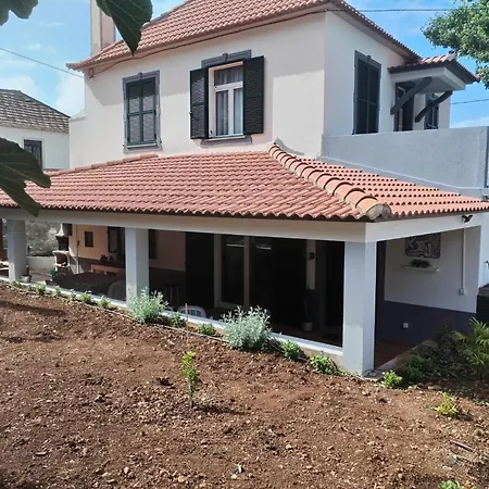 Avo Lucindinha House - * Porto Moniz