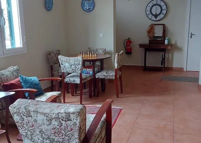 Avo Lucindinha House - *