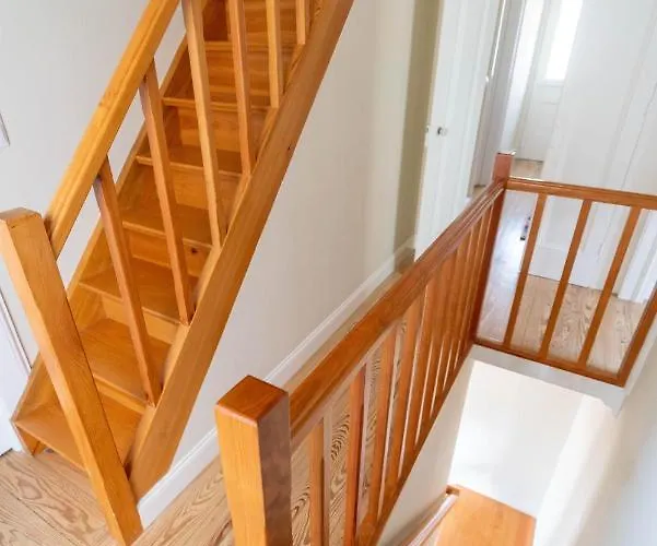 Avo Lucindinha House - * 莫尼兹港